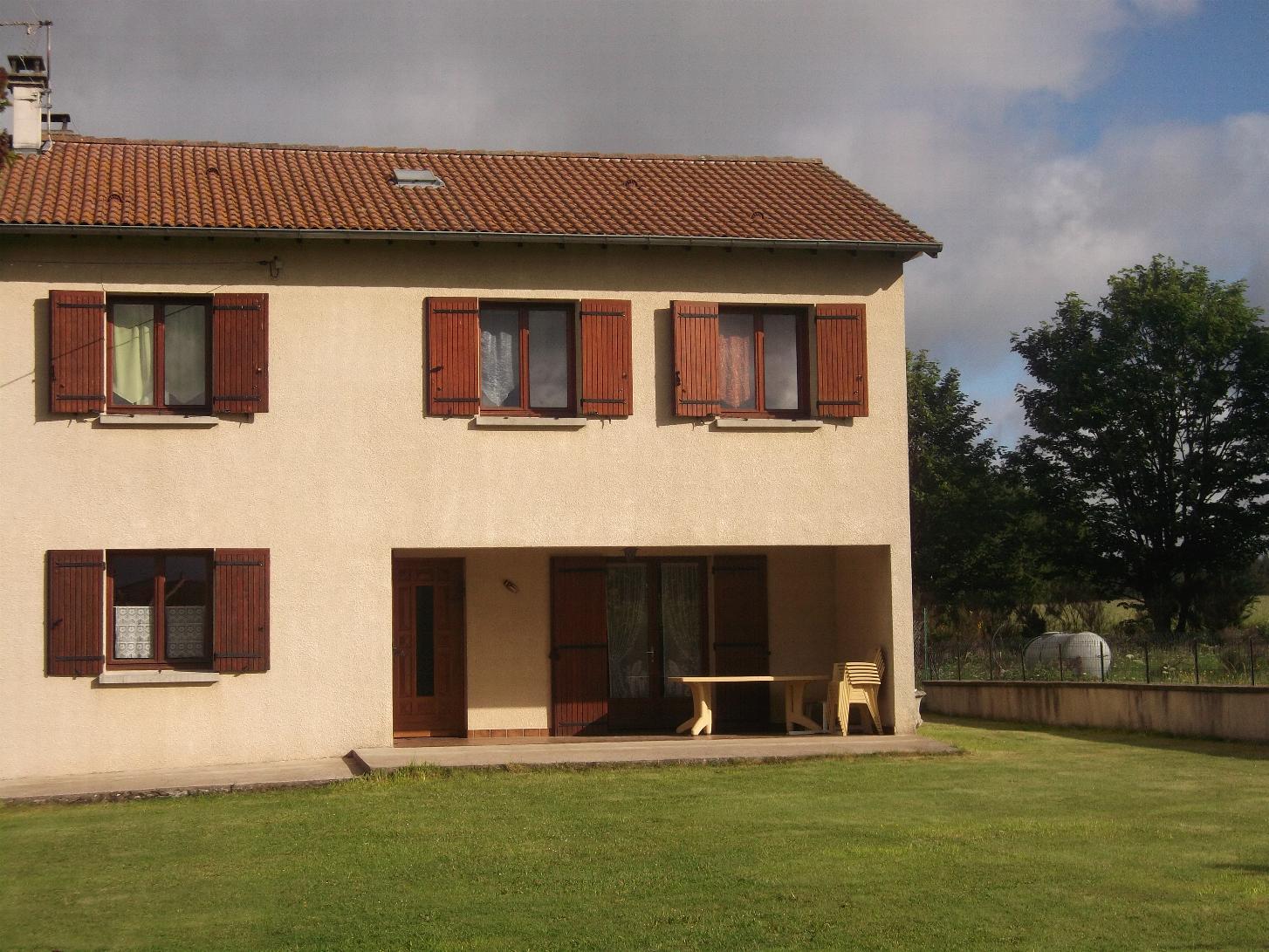 gite vue extérieure